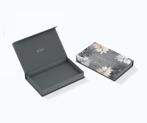 custom-Flip-Top-Boxes-With-Magnetic-Closure.jpg