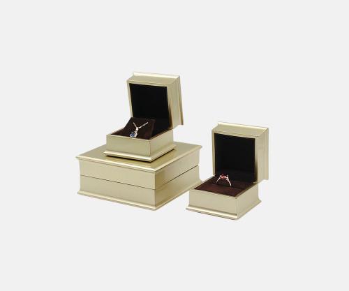 Luxury-Jewelry-Boxes2.jpg