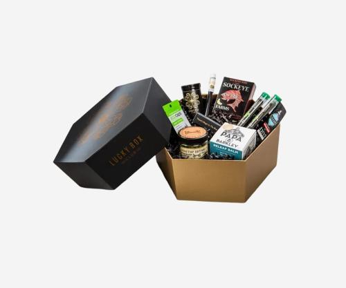 Weed-Subscription-Boxes2.jpg