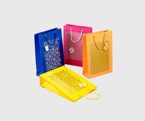Paper-gift-bags3.jpg
